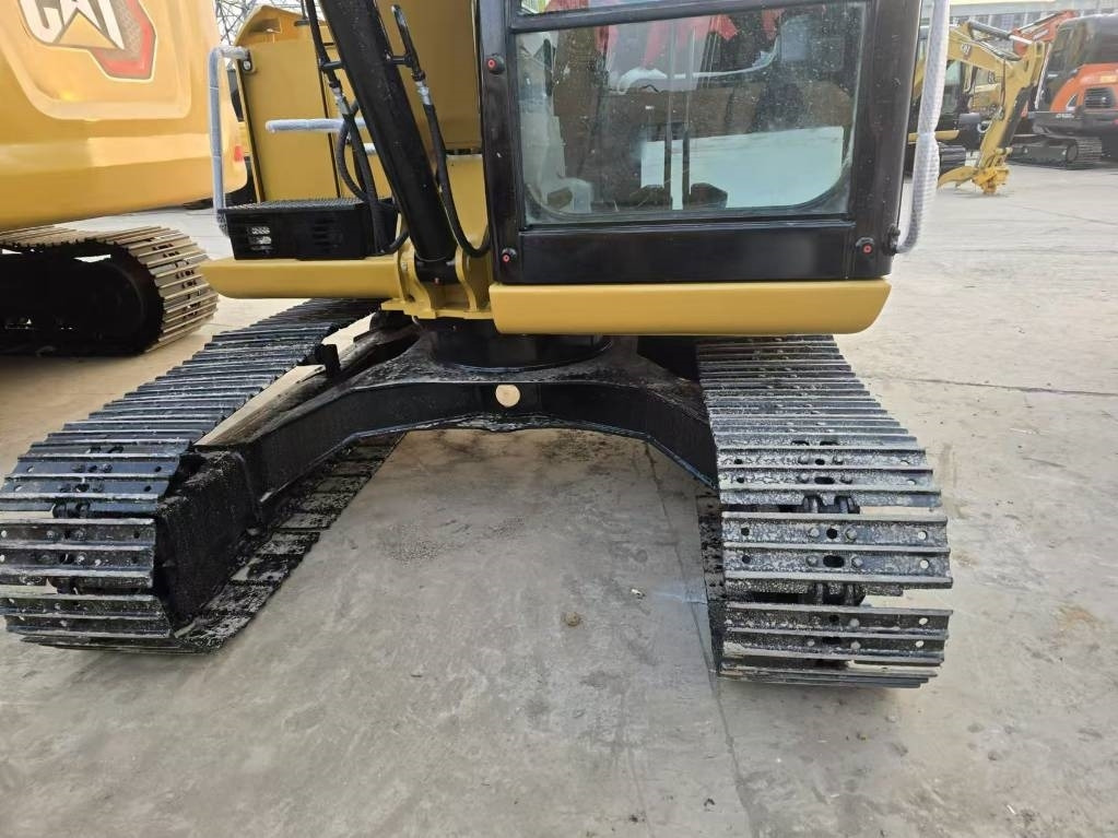 Mini excavator CAT 307: picture 7