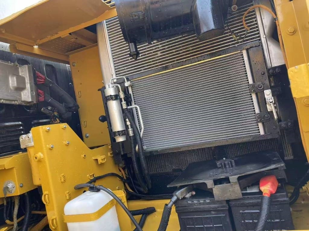 CAT 315 - Crawler excavator: picture 4 CAT 315 - Crawler excavator: picture 4