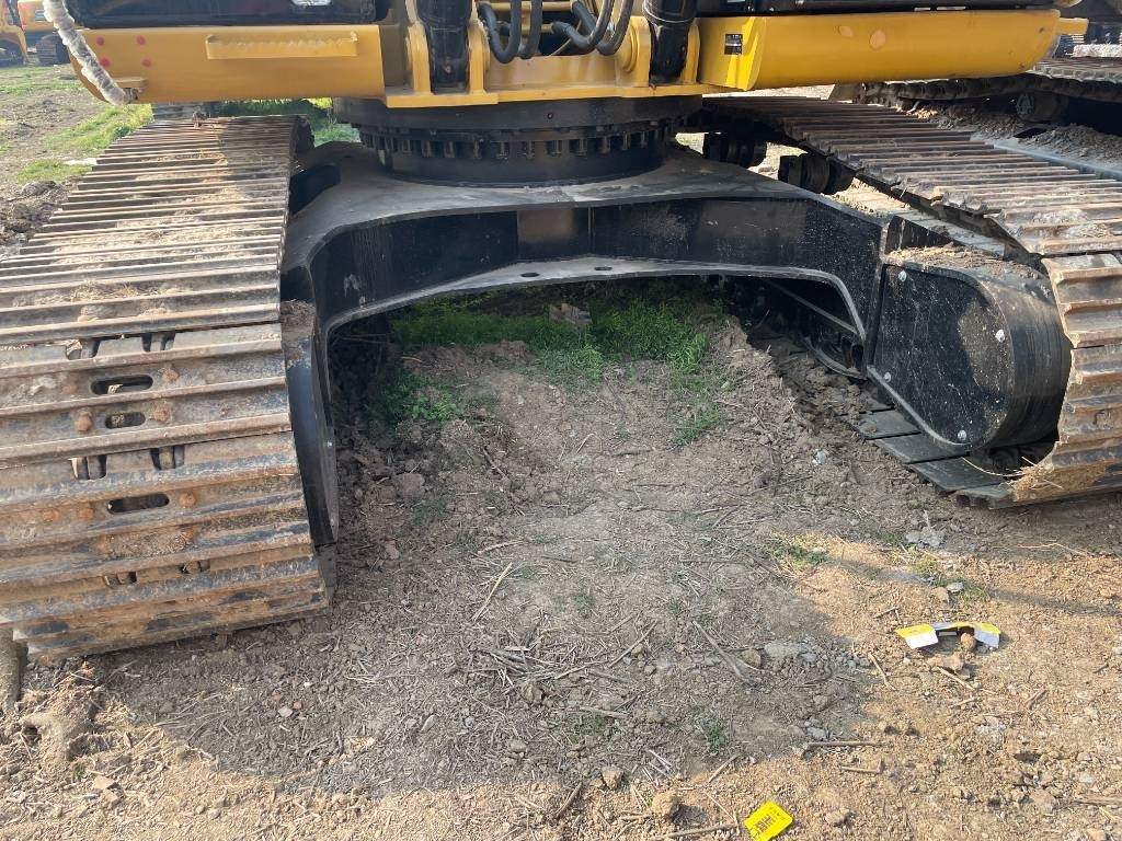 CAT 329 - Crawler excavator: picture 2 CAT 329 - Crawler excavator: picture 2