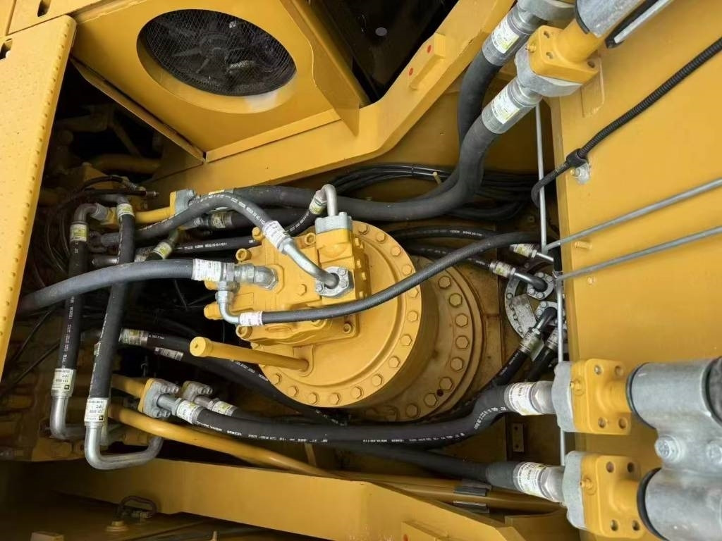 CAT 330 D L - Crawler excavator: picture 3 CAT 330 D L - Crawler excavator: picture 3