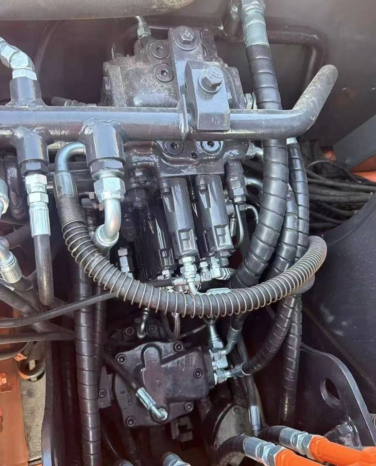 Hitachi 70 - Crawler excavator: picture 2 Hitachi 70 - Crawler excavator: picture 2