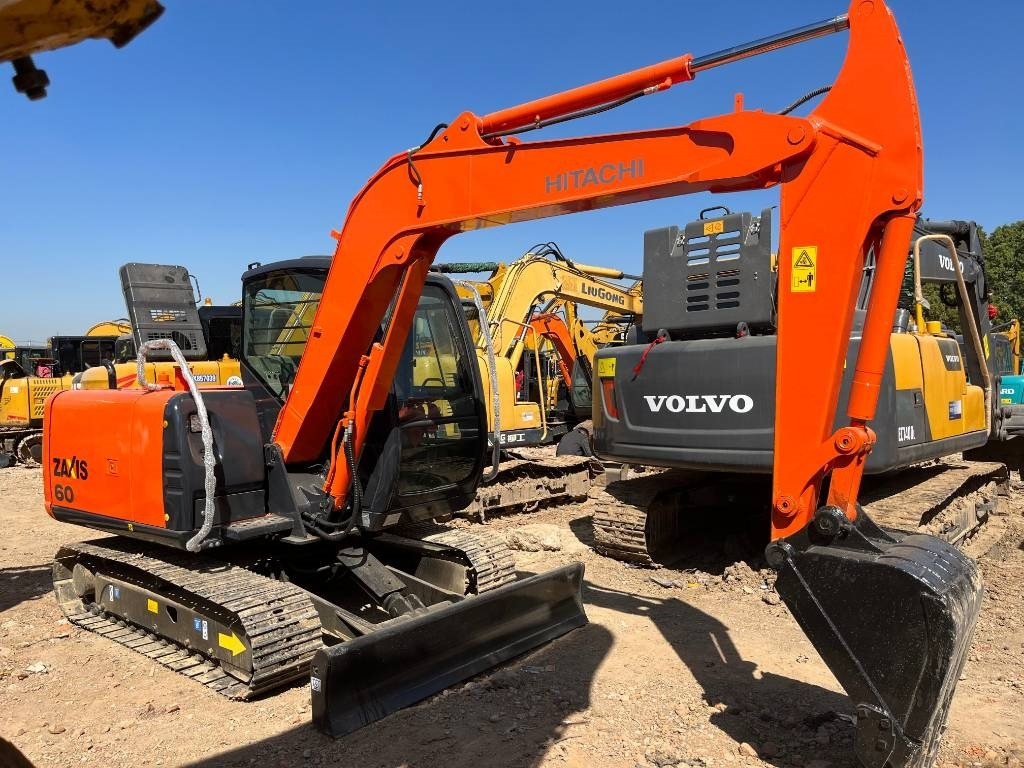 Hitachi ZX 60 - Mini excavator: picture 2 Hitachi ZX 60 - Mini excavator: picture 2
