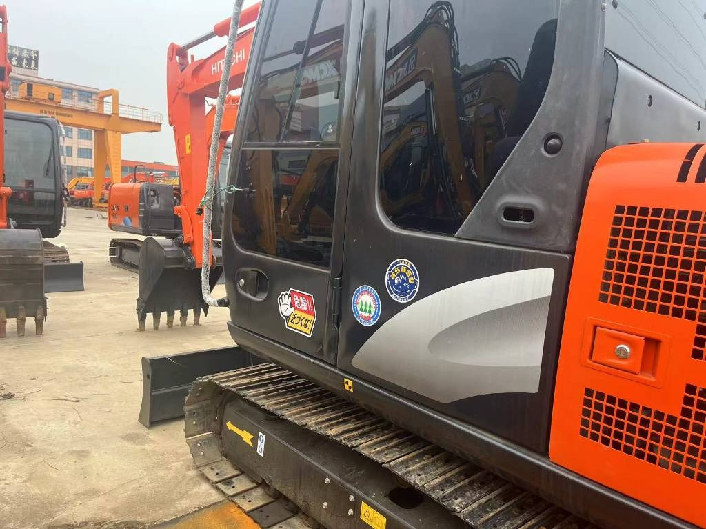 Hitachi ZX 60 - Mini excavator: picture 1 Hitachi ZX 60 - Mini excavator: picture 1