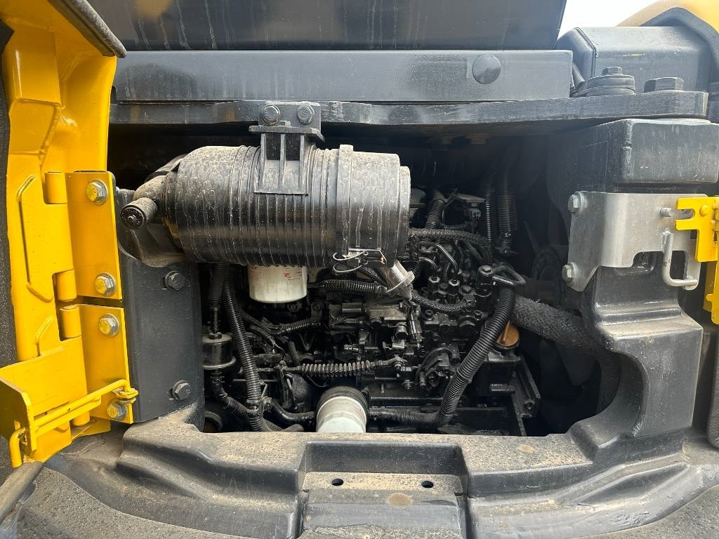 Komatsu PC 40  - Mini excavator: picture 3 Komatsu PC 40  - Mini excavator: picture 3