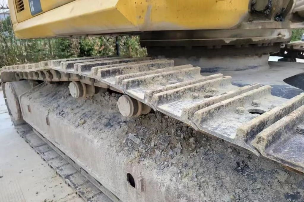 Komatsu PC 460-8 - Crawler excavator: picture 3 Komatsu PC 460-8 - Crawler excavator: picture 3