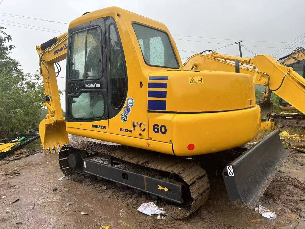 Komatsu PC 60  - Mini excavator: picture 2 Komatsu PC 60  - Mini excavator: picture 2