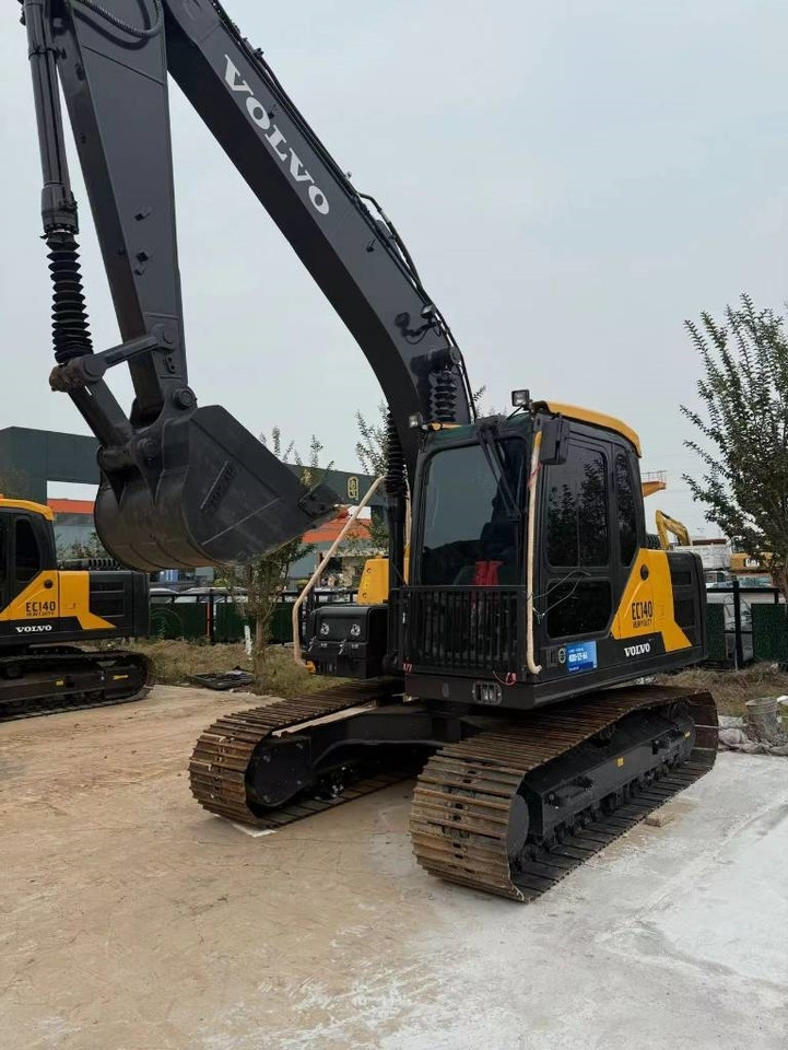 Volvo 140 - Crawler excavator: picture 5 Volvo 140 - Crawler excavator: picture 5