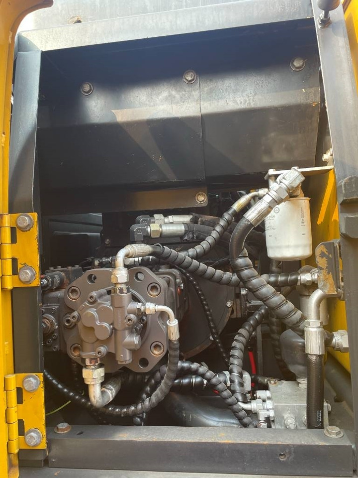 Volvo EC 140 - Crawler excavator: picture 2 Volvo EC 140 - Crawler excavator: picture 2