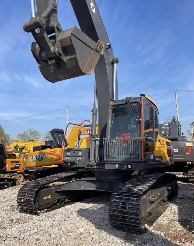 Volvo EC 240 - Crawler excavator: picture 5 Volvo EC 240 - Crawler excavator: picture 5