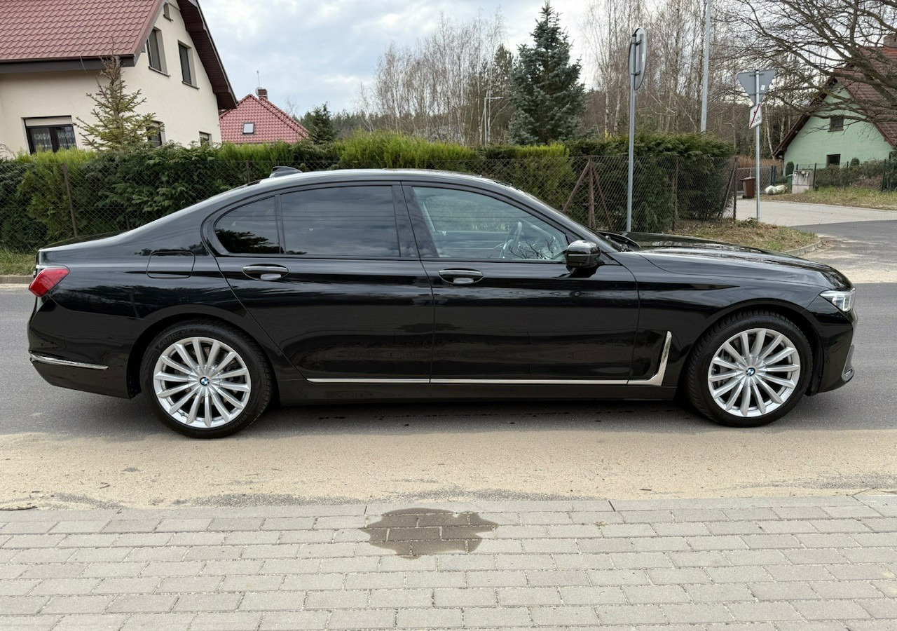 BMW SERIA 7 II (G11/G12) BMW SERIA 7 740d Xdrive 340KM Luxury+Exclusive Masaże Adaptiv Oś Lasery 2022 FV2 - Sedan: picture 2 BMW SERIA 7 II (G11/G12) BMW SERIA 7 740d Xdrive 340KM Luxury+Exclusive Masaże Adaptiv Oś Lasery 2022 FV2 - Sedan: picture 2