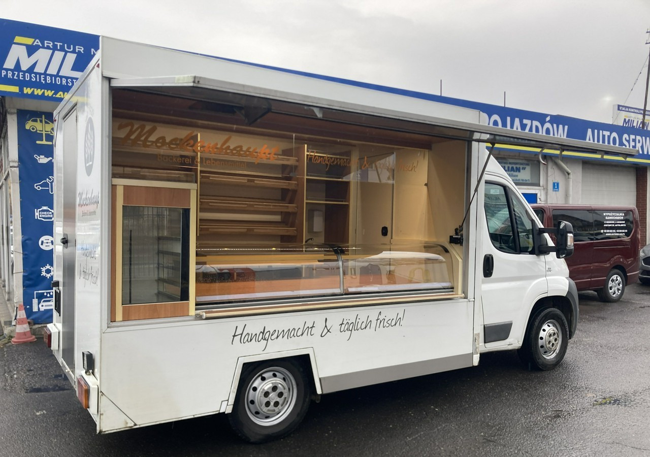 Fiat Ducato Autosklep pieczy Gastronomiczny Food Truck Foodtruck sklep bar 2013 - Vending truck: picture 2 Fiat Ducato Autosklep pieczy Gastronomiczny Food Truck Foodtruck sklep bar 2013 - Vending truck: picture 2