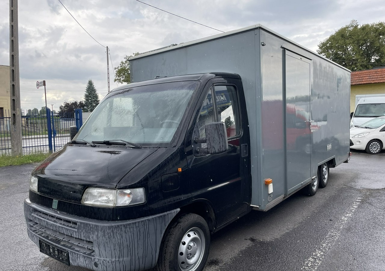 Fiat Ducato Ducato Autosklep Gastronomiczny Food Truck Foodtruck sklep bar - Vending truck: picture 1 Fiat Ducato Ducato Autosklep Gastronomiczny Food Truck Foodtruck sklep bar - Vending truck: picture 1