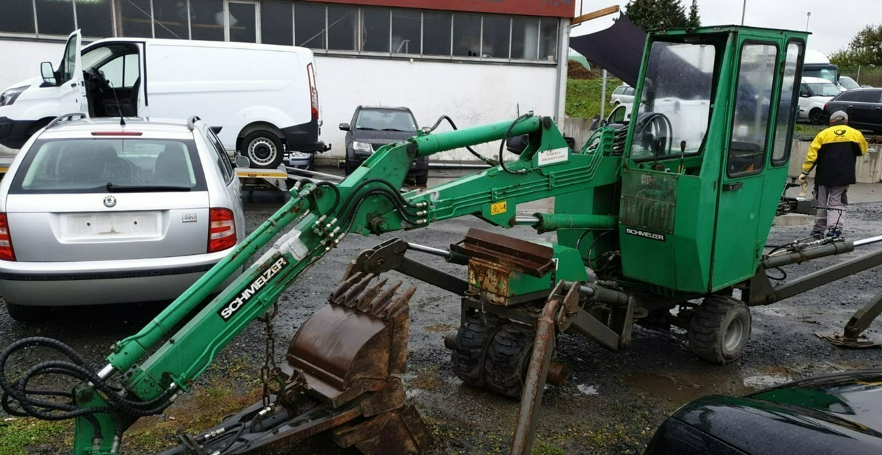 Fiat Ducato Koparka trzy kołowa Robo 350 - Mini excavator: picture 5 Fiat Ducato Koparka trzy kołowa Robo 350 - Mini excavator: picture 5