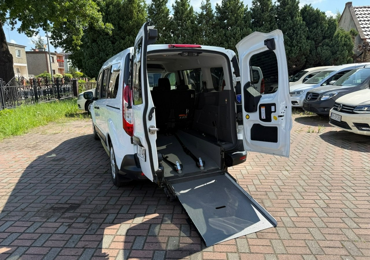 Ford Tourneo Connect II Connect dla niepełnosprawnych Rampa Inwalida PFRON Model 2021 - Car: picture 5 Ford Tourneo Connect II Connect dla niepełnosprawnych Rampa Inwalida PFRON Model 2021 - Car: picture 5