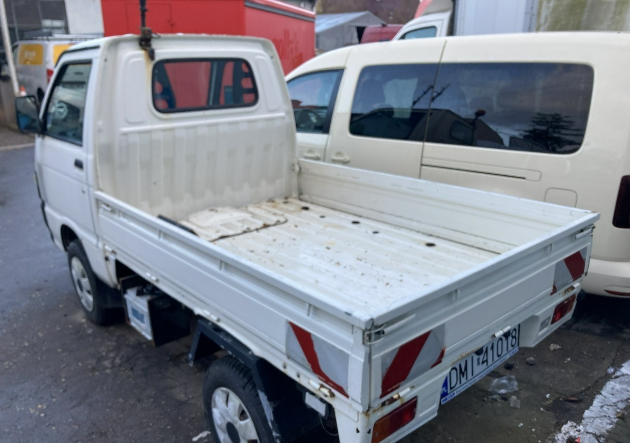 Inna Inny PFAU Piaggio Porter 4X4 Skrzynia odśnieżarka Pług 5655km 2012 - Flatbed van: picture 3 Inna Inny PFAU Piaggio Porter 4X4 Skrzynia odśnieżarka Pług 5655km 2012 - Flatbed van: picture 3