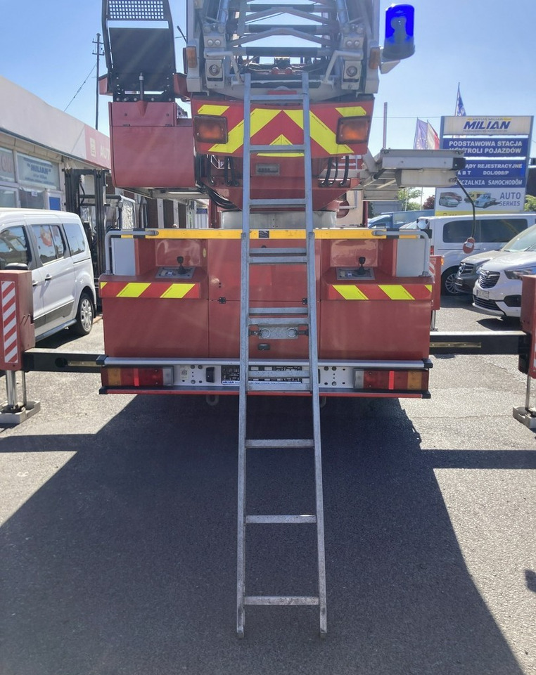 Fire truck MAN L 2000 MAN 15,280 Straż pożarna drabina Strażacka zwyżka 32m Metz Model 20: picture 14