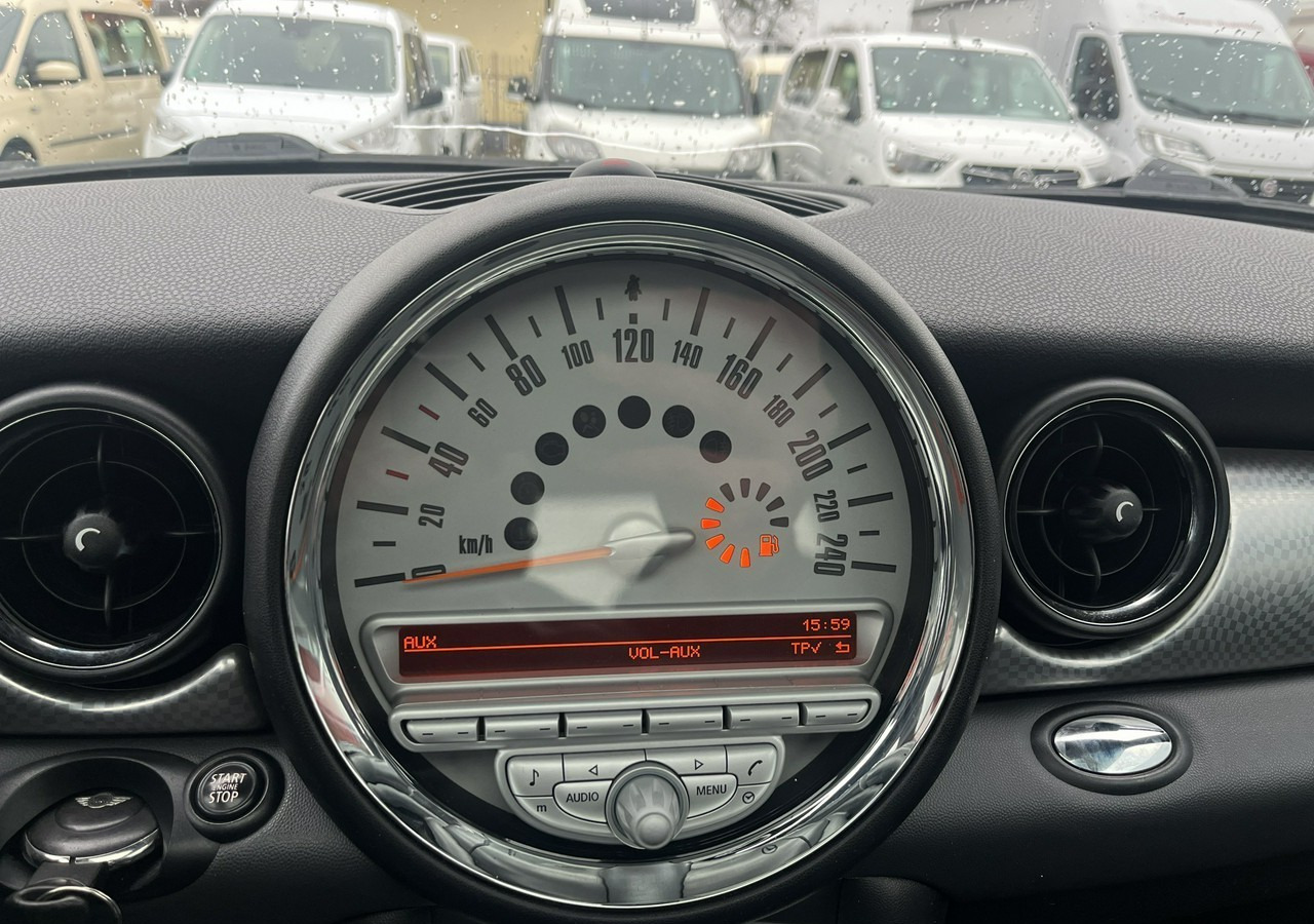 Car MINI Clubman I Mini 1,6-174KM Clubman S Bogate wyposażenie 95706 km 2009: picture 14