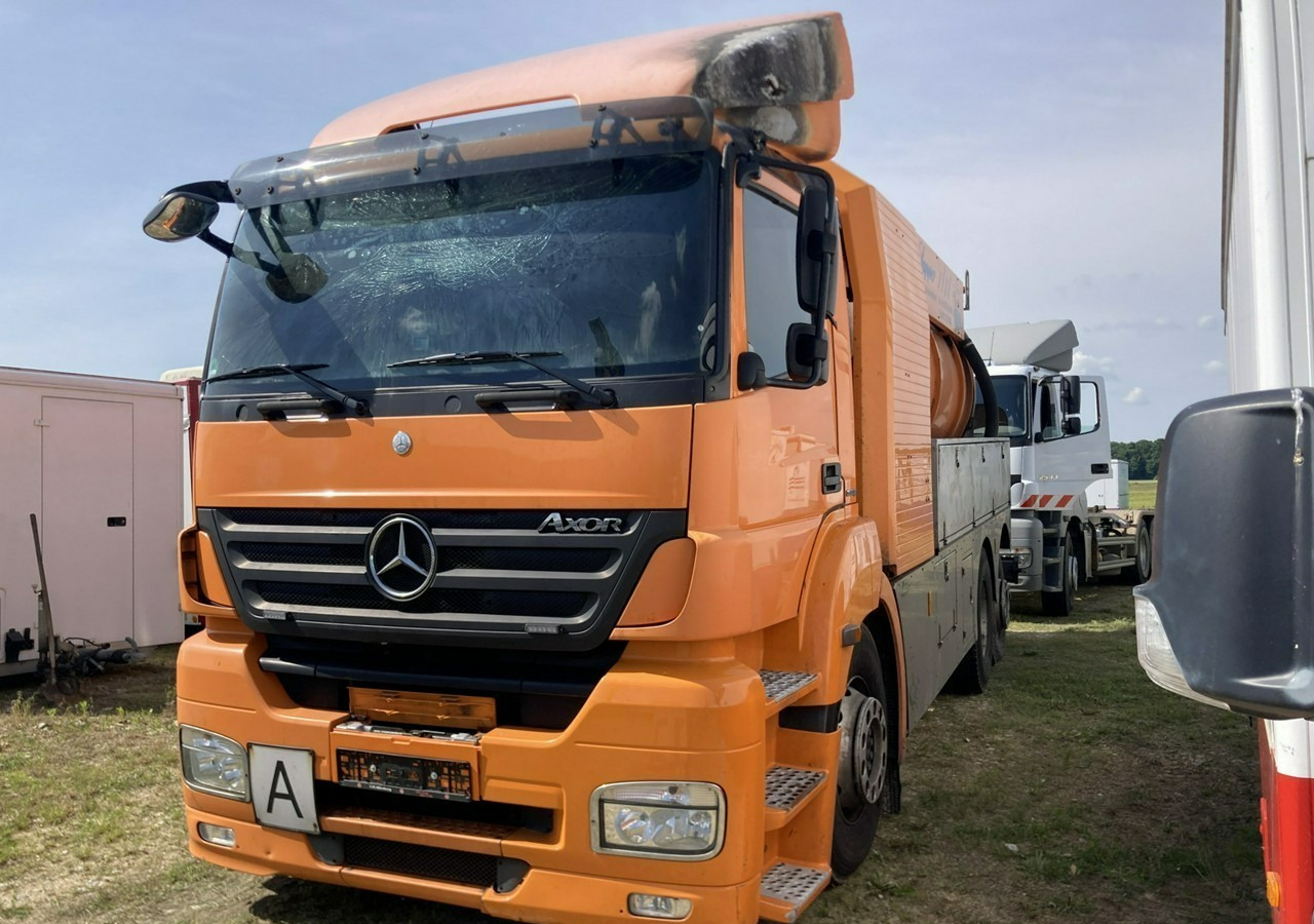 Vacuum truck Mercedes-Benz Inny Mercedes-Benz AXOR 2543 Asenizacyjny kanalizacja szambiarka Wuko Beczka 2010: picture 6 Vacuum truck Mercedes-Benz Inny Mercedes-Benz AXOR 2543 Asenizacyjny kanalizacja szambiarka Wuko Beczka 2010: picture 6