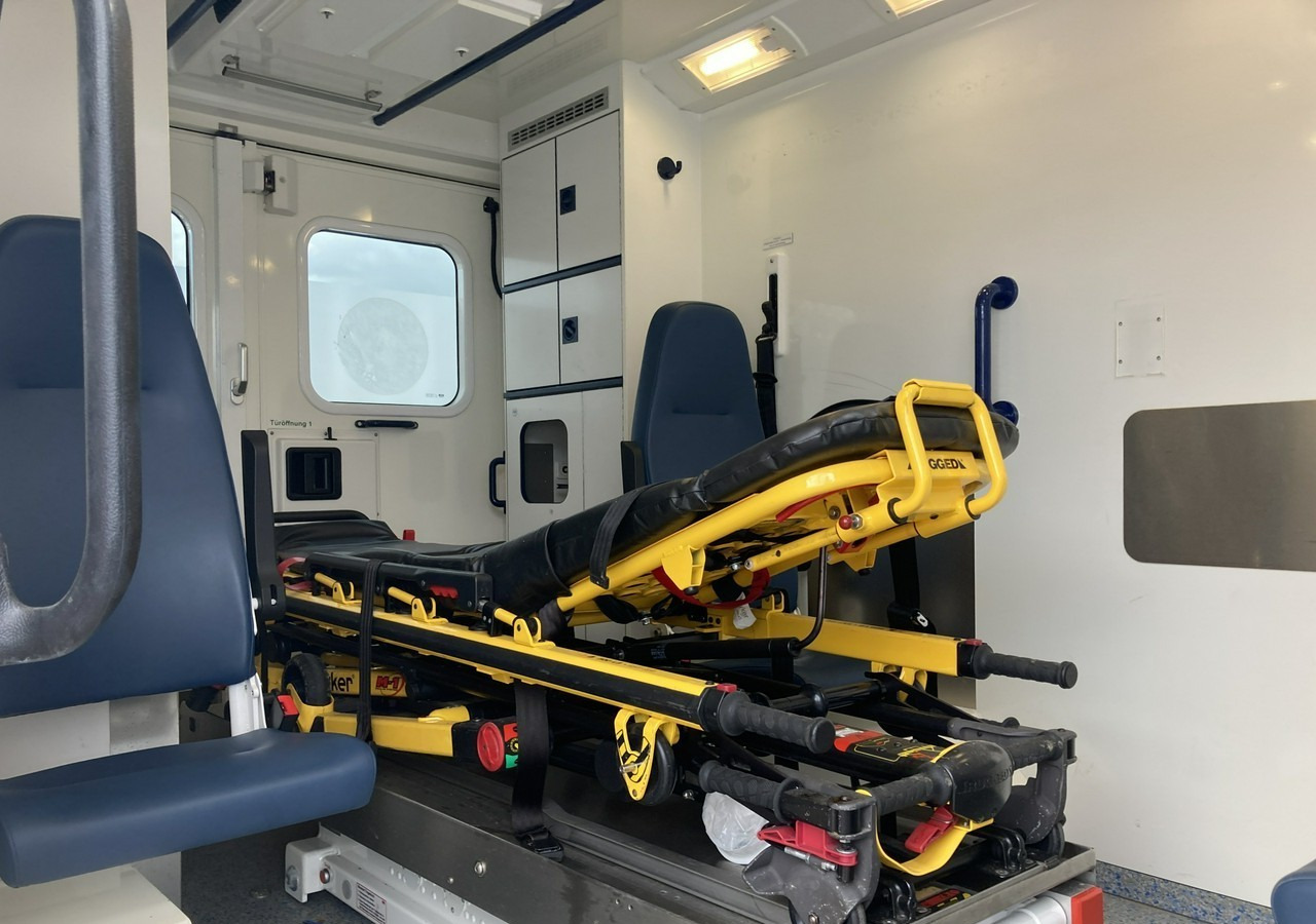 Ambulance Mercedes-Benz Sprinter Sprinter 519 Karetka 4X4 Ambulans MODEL 2017: picture 6
