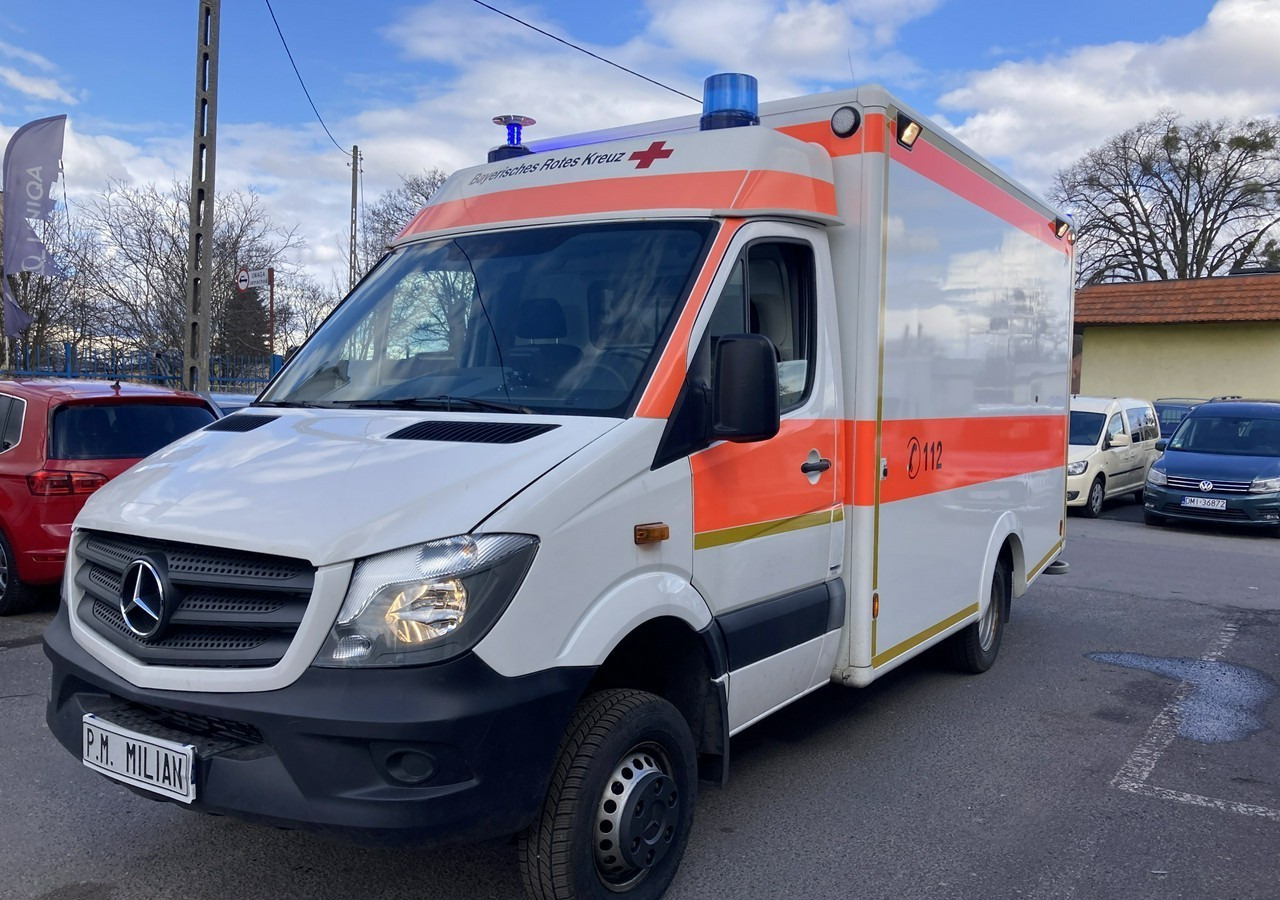 Mercedes-Benz Sprinter Sprinter 519 Karetka 4X4 Ambulans MODEL 2017 - Ambulance: picture 3 Mercedes-Benz Sprinter Sprinter 519 Karetka 4X4 Ambulans MODEL 2017 - Ambulance: picture 3