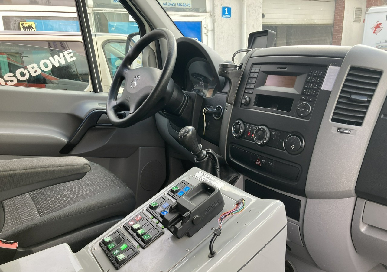 Ambulance Mercedes-Benz Sprinter Sprinter 519 Karetka 4X4 Ambulans MODEL 2017: picture 7