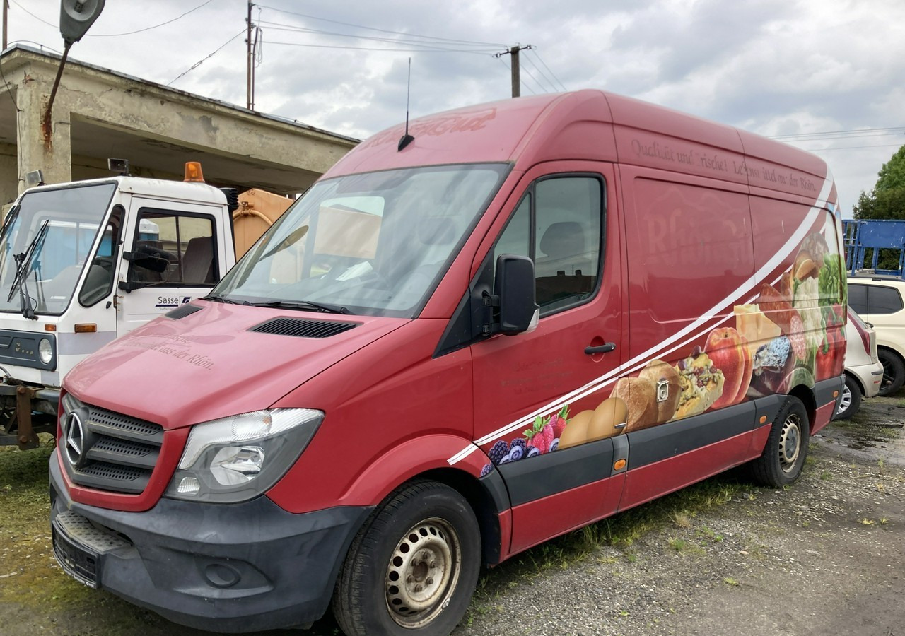 Mercedes-Benz Sprinter Sprinter Autosklep sklep bar Gastronomiczny Food Truck Foodtruck 201 - Vending truck: picture 2 Mercedes-Benz Sprinter Sprinter Autosklep sklep bar Gastronomiczny Food Truck Foodtruck 201 - Vending truck: picture 2