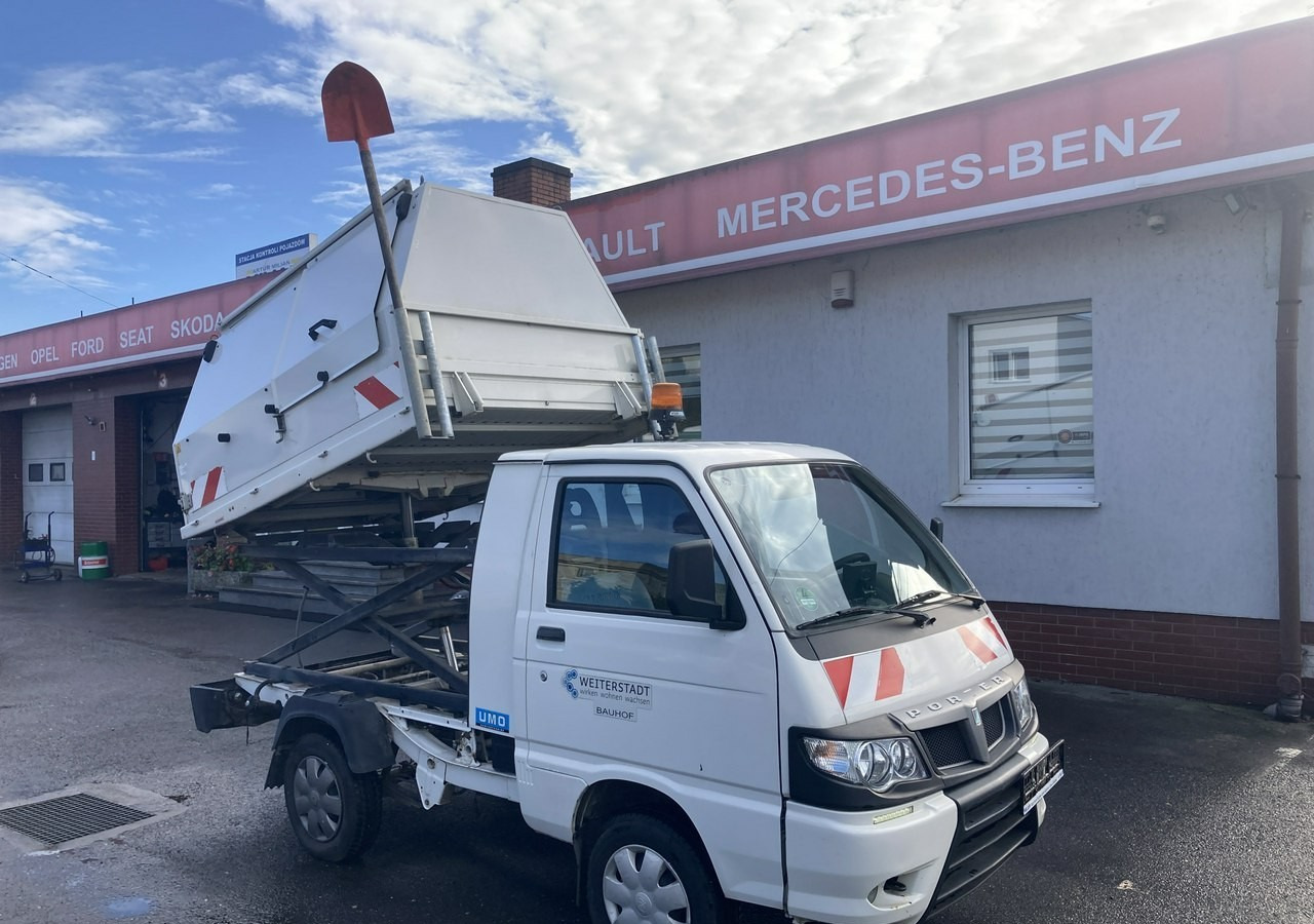 Piaggio Piaggio Porter Śmieciarka Wywrotka 2015 - Garbage truck: picture 5 Piaggio Piaggio Porter Śmieciarka Wywrotka 2015 - Garbage truck: picture 5