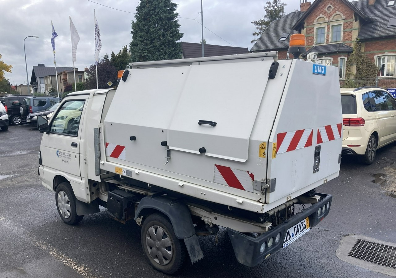 Piaggio Piaggio Porter Śmieciarka Wywrotka 2015 - Garbage truck: picture 4 Piaggio Piaggio Porter Śmieciarka Wywrotka 2015 - Garbage truck: picture 4