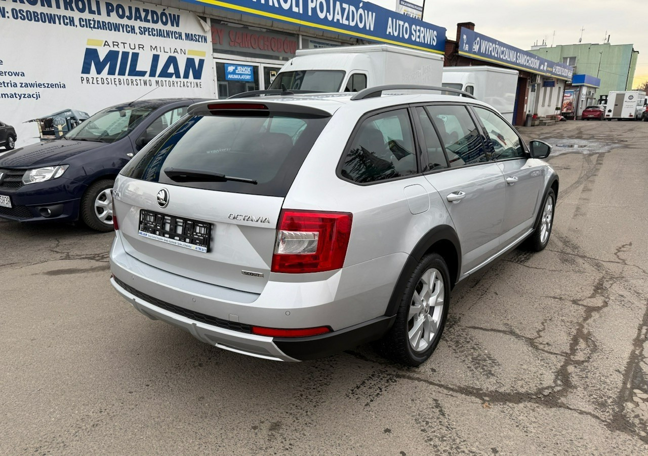 Skoda Octavia III Skoda Octavia 4X4 Scout 2.0 TDI -150KM Model 2017 Bezwypadkowa FV 23 - Car: picture 4 Skoda Octavia III Skoda Octavia 4X4 Scout 2.0 TDI -150KM Model 2017 Bezwypadkowa FV 23 - Car: picture 4