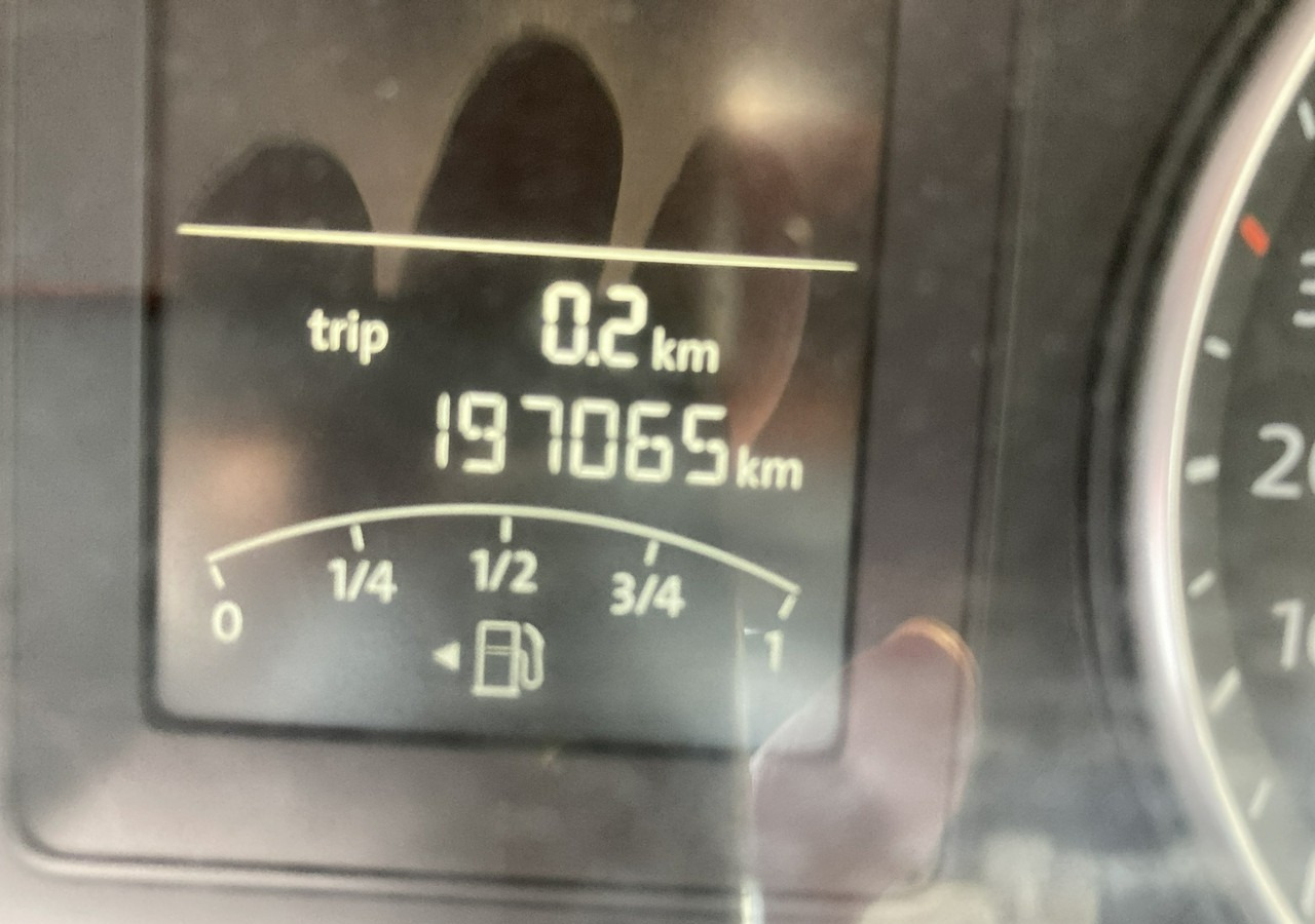 Volkswagen Transporter Trasporter T5 Bankowóz kuloodporny opanceżony Model 2015 - Cash in transit vehicle: picture 4 Volkswagen Transporter Trasporter T5 Bankowóz kuloodporny opanceżony Model 2015 - Cash in transit vehicle: picture 4