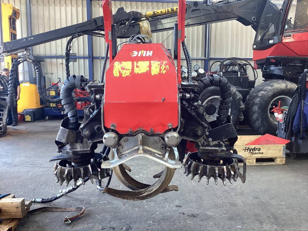 Komatsu C124 - Felling head: picture 1 Komatsu C124 - Felling head: picture 1