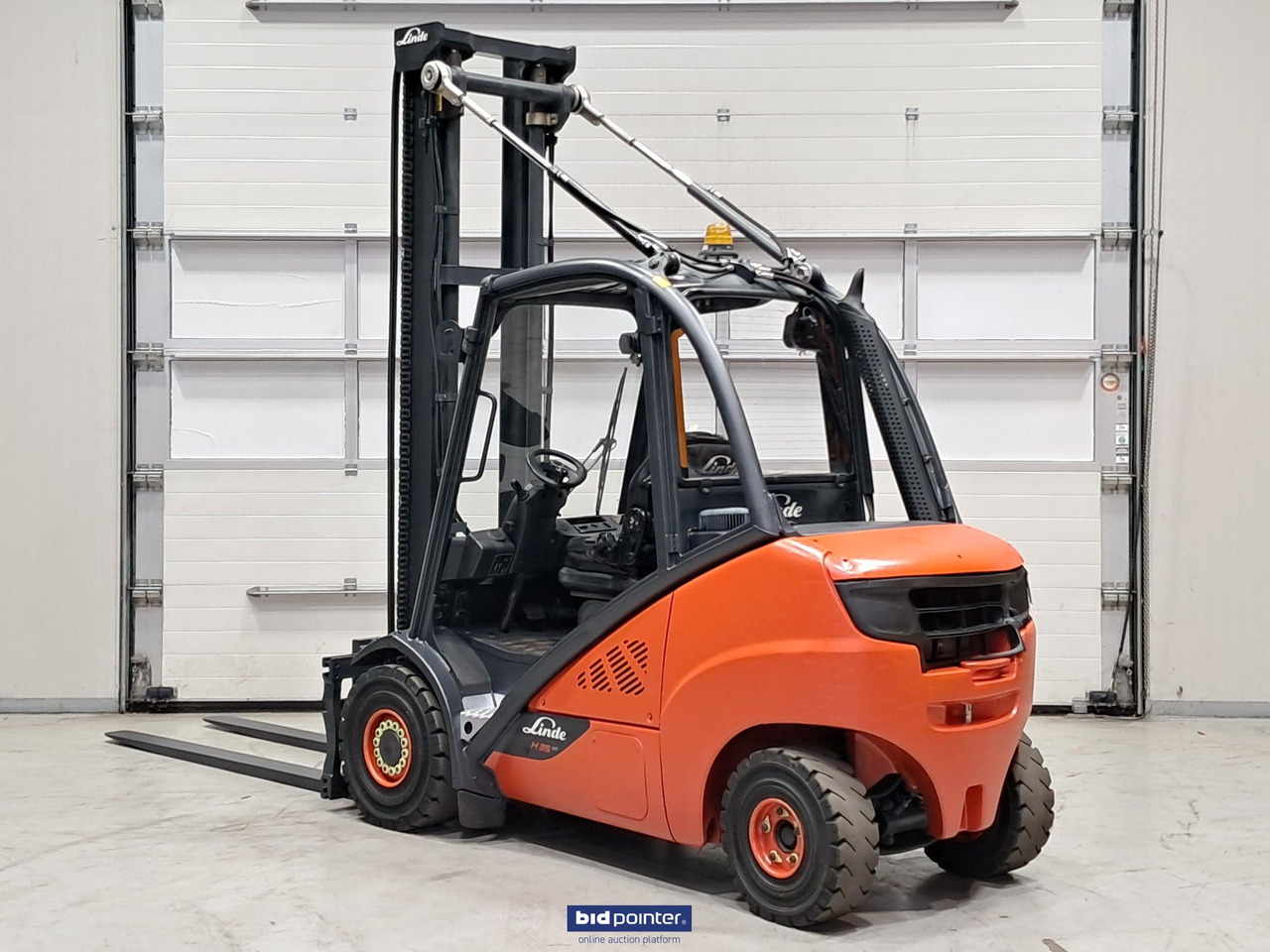 Linde H35D-02 diesel vorkheftruck - Diesel forklift: picture 3 Linde H35D-02 diesel vorkheftruck - Diesel forklift: picture 3