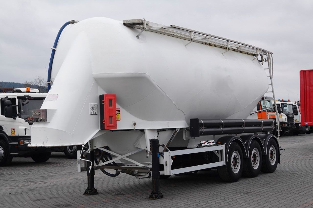 Feldbinder CEMENTONACZEPA / 2 KOMORY / 37 000 L / SILOS / D - Silo semi-trailer: picture 1 Feldbinder CEMENTONACZEPA / 2 KOMORY / 37 000 L / SILOS / D - Silo semi-trailer: picture 1