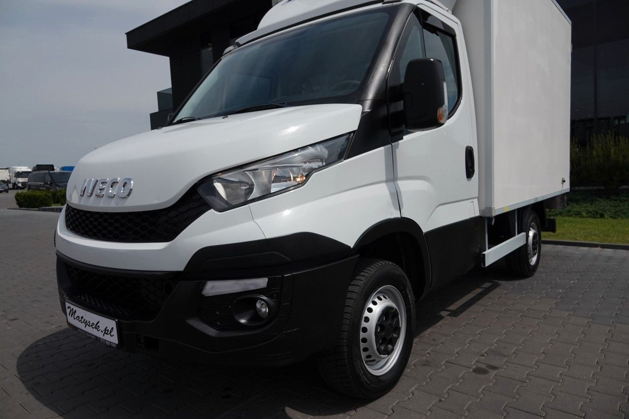 Iveco DAILY / CHŁODNIA / AGREGAT CARIER -XARIOS 200 / - Refrigerated van: picture 4 Iveco DAILY / CHŁODNIA / AGREGAT CARIER -XARIOS 200 / - Refrigerated van: picture 4