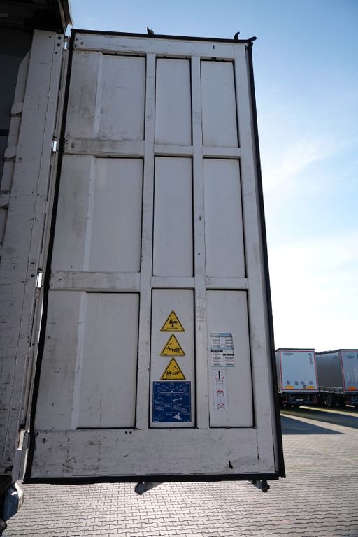 Curtainsider semi-trailer Krone FIRANKA / 2017 ROK / STANDARD / OŚ PODNISZONA: picture 18