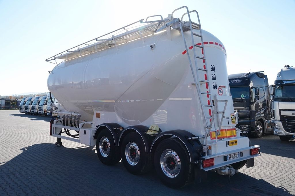Legras CEMENTONACZEPA / 3 KOMORY / 38 000 L / SILOS - Silo semi-trailer: picture 4 Legras CEMENTONACZEPA / 3 KOMORY / 38 000 L / SILOS - Silo semi-trailer: picture 4