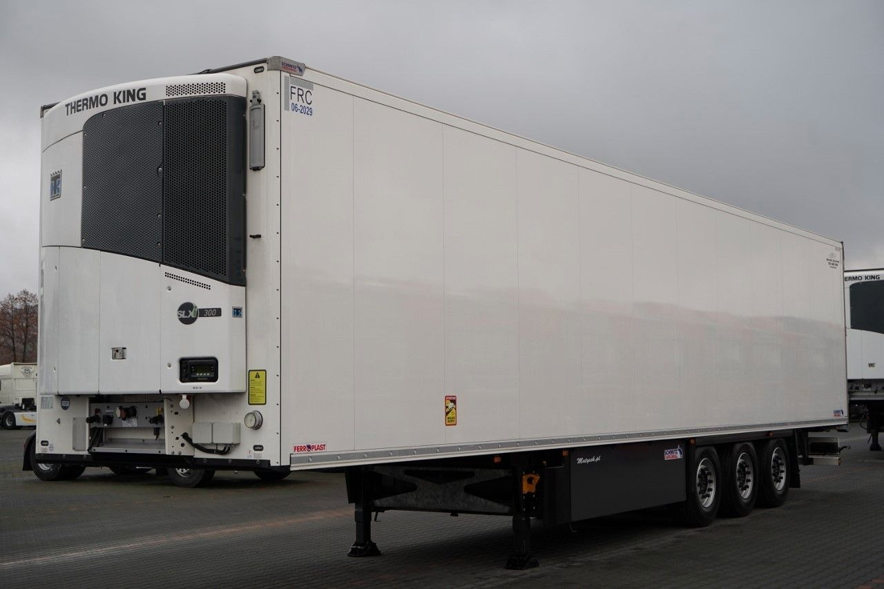 Schmitz Cargobull REFRIGERATED / FLOWER / THERMO KING / SLX 300 / - Refrigerator semi-trailer: picture 1 Schmitz Cargobull REFRIGERATED / FLOWER / THERMO KING / SLX 300 / - Refrigerator semi-trailer: picture 1