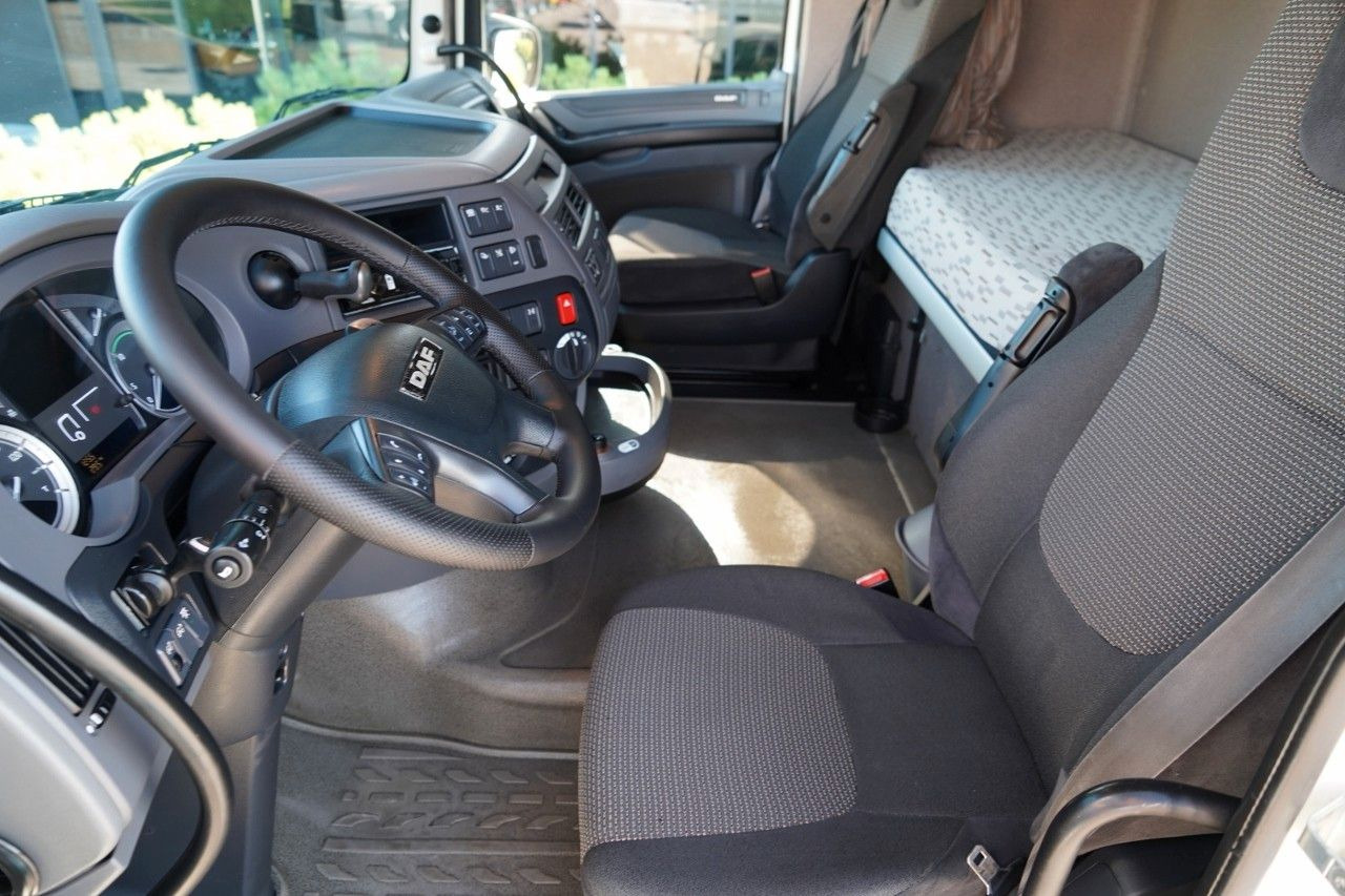 Tractor unit DAF XF 460 / SPACE CAB / HYDRAULIKA DWUOBWODOWA / P: picture 14
