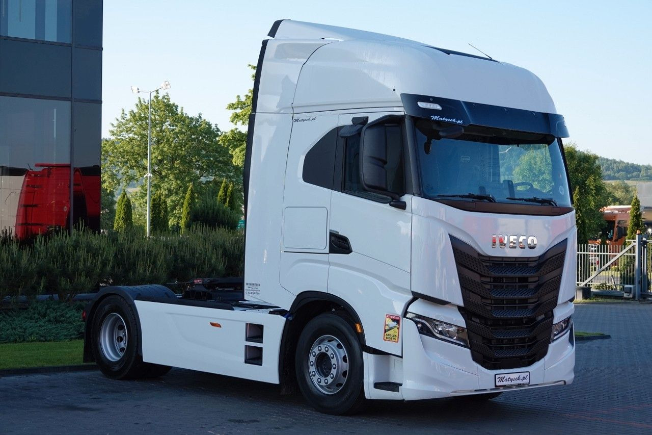 Iveco S-WAY / 530 / RETARDER / I-PARK COOL / OPONY 100 - Tractor unit: picture 2 Iveco S-WAY / 530 / RETARDER / I-PARK COOL / OPONY 100 - Tractor unit: picture 2