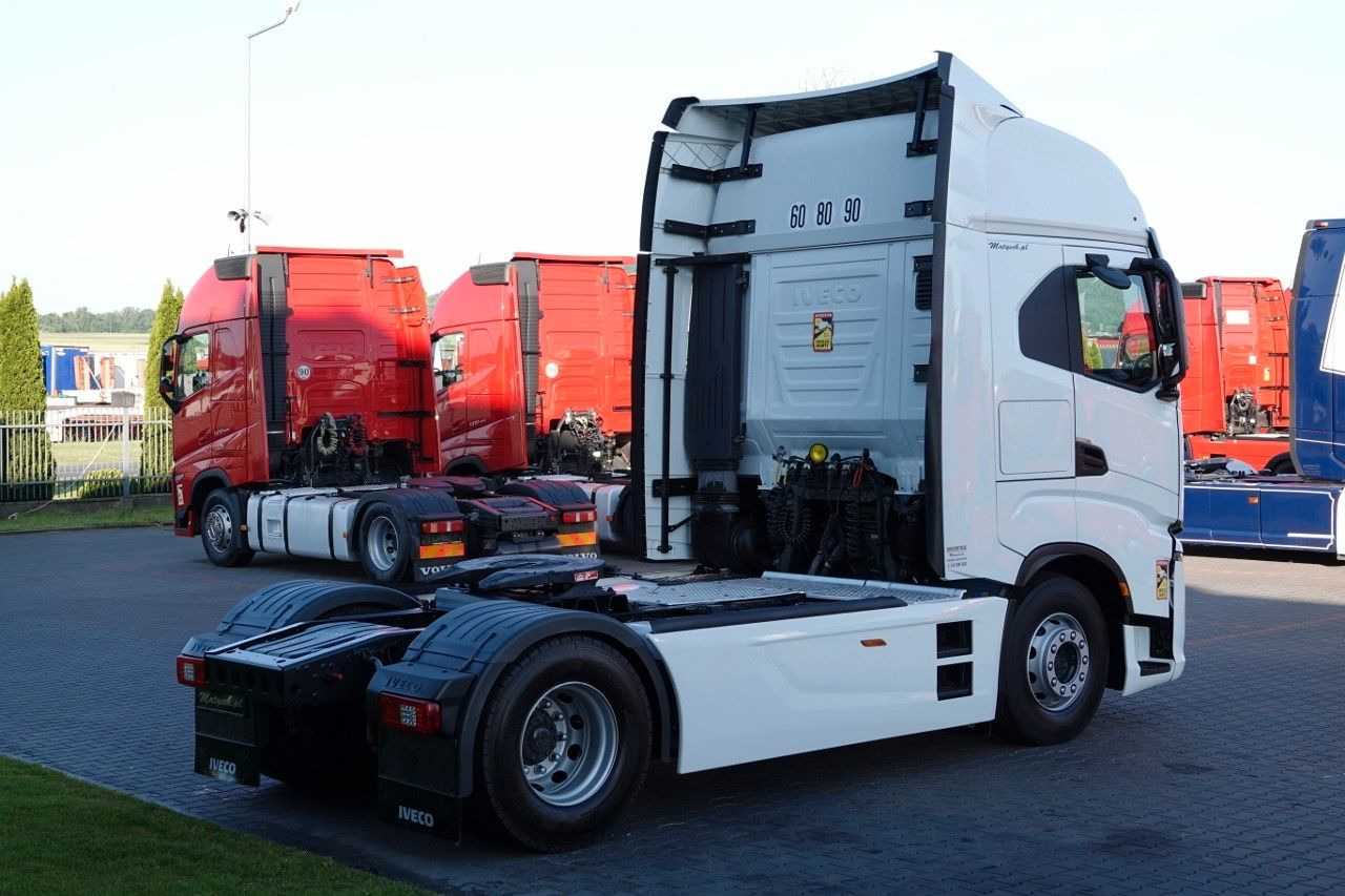 Iveco S-WAY / 530 / RETARDER / I-PARK COOL / OPONY 100 - Tractor unit: picture 5 Iveco S-WAY / 530 / RETARDER / I-PARK COOL / OPONY 100 - Tractor unit: picture 5
