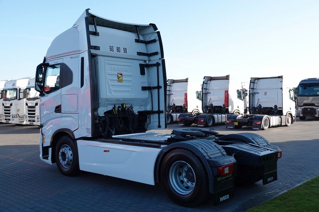Iveco S-WAY / 530 / RETARDER / I-PARK COOL / OPONY 100 - Tractor unit: picture 4 Iveco S-WAY / 530 / RETARDER / I-PARK COOL / OPONY 100 - Tractor unit: picture 4