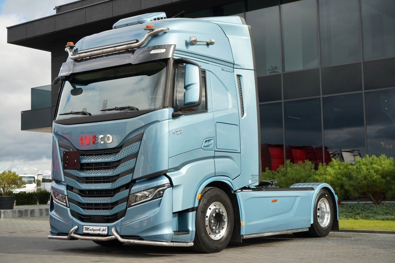 Iveco S-WAY / 570 / PEŁNYA ADR / RETARDER / I-PARK CO - Tractor unit: picture 1 Iveco S-WAY / 570 / PEŁNYA ADR / RETARDER / I-PARK CO - Tractor unit: picture 1