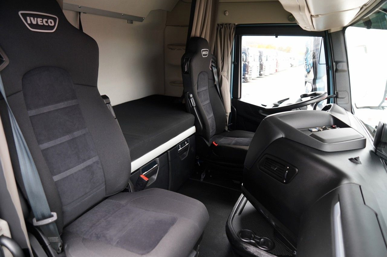 Tractor unit Iveco S-WAY / 570 / PEŁNYA ADR /  RETARDER / I-PARK CO: picture 17