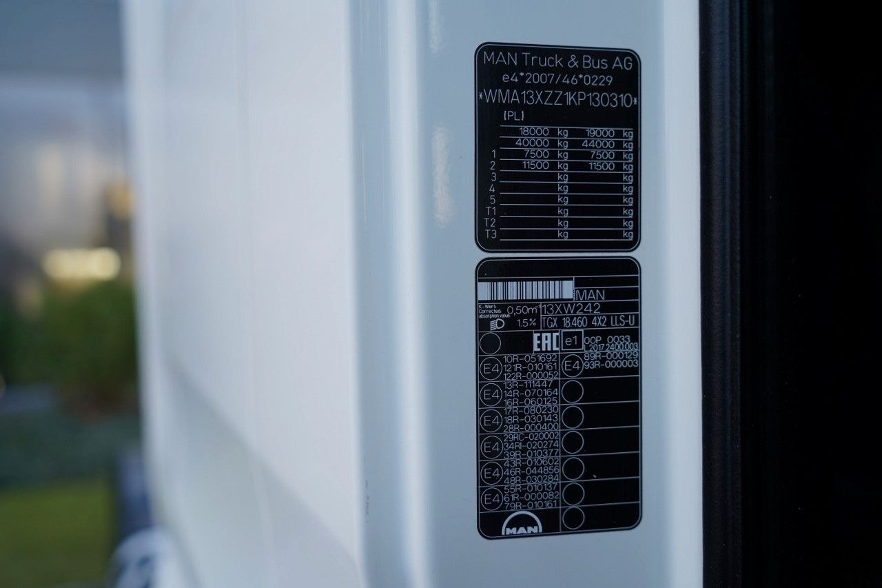 Lease a  MAN TGX 18. 460 / MEGA / LOWDECK / REGULOWANE SIODŁO MAN TGX 18. 460 / MEGA / LOWDECK / REGULOWANE SIODŁO: picture 39