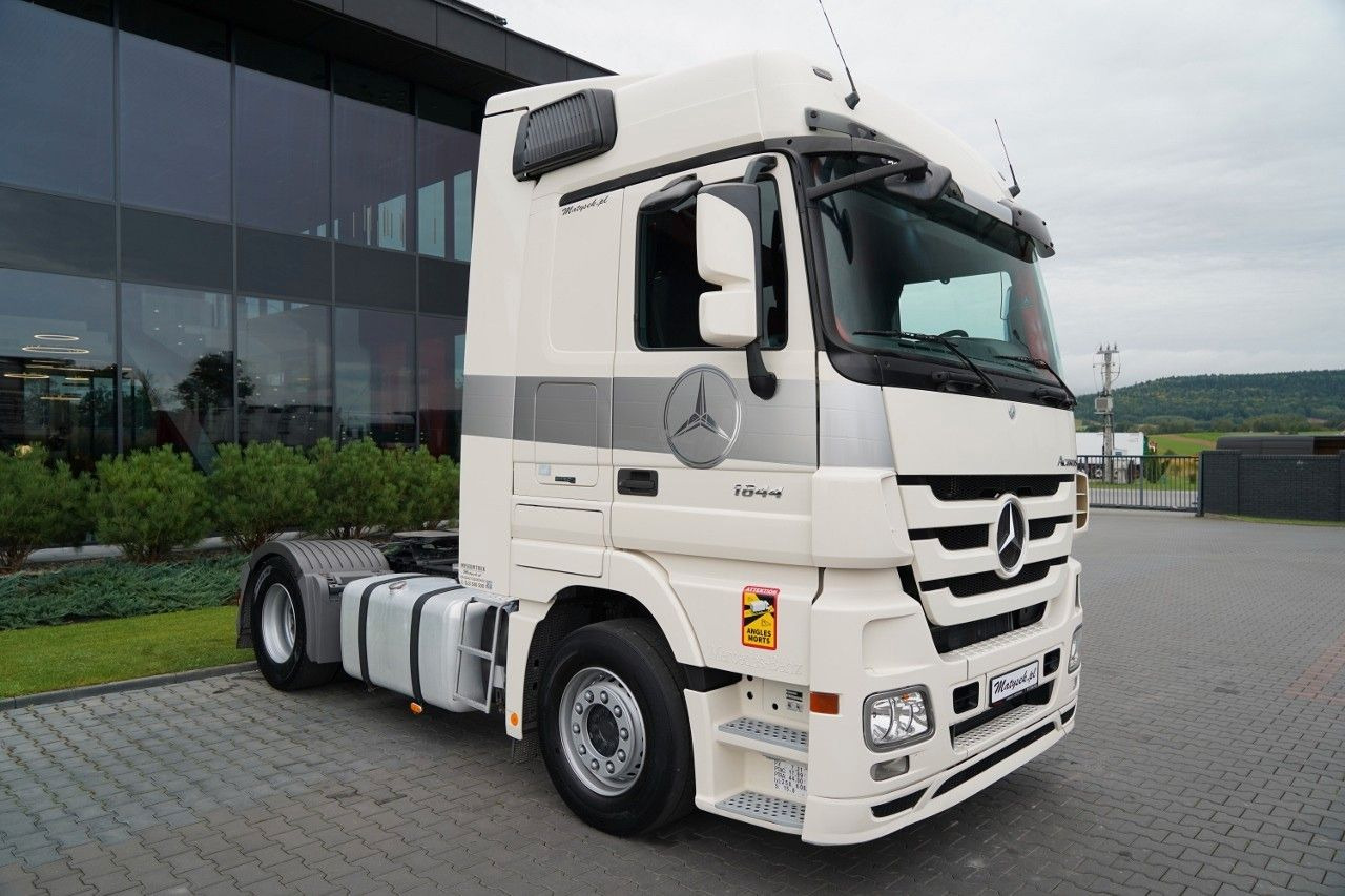 Mercedes-Benz ACTROS 1844 / HYDRAULIKA / 2010 / - Tractor unit: picture 2 Mercedes-Benz ACTROS 1844 / HYDRAULIKA / 2010 / - Tractor unit: picture 2