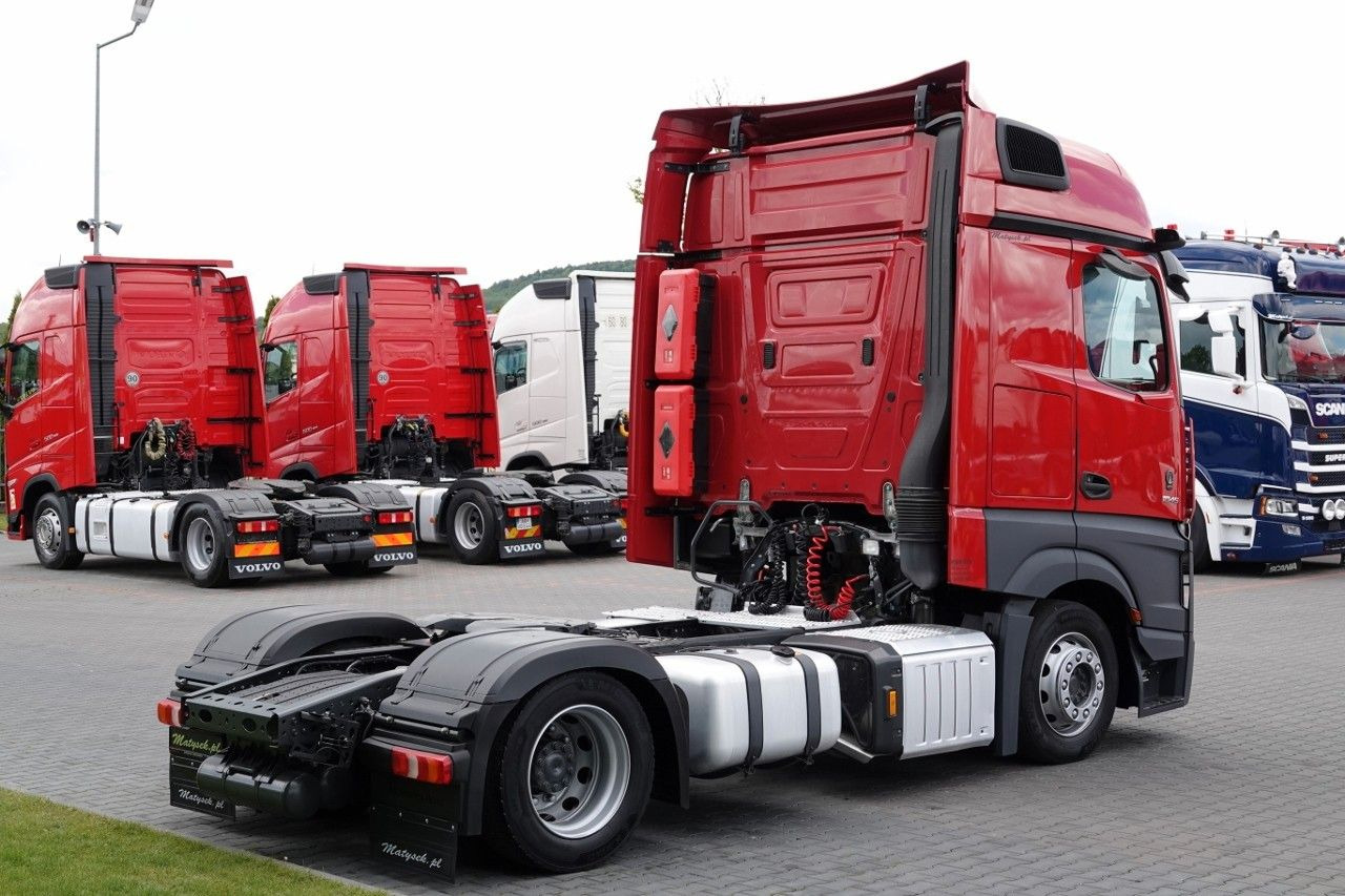 Mercedes-Benz ACTROS 1845 / LOW DECK / MEGA / BIG SPACE / PO K - Tractor unit: picture 5 Mercedes-Benz ACTROS 1845 / LOW DECK / MEGA / BIG SPACE / PO K - Tractor unit: picture 5