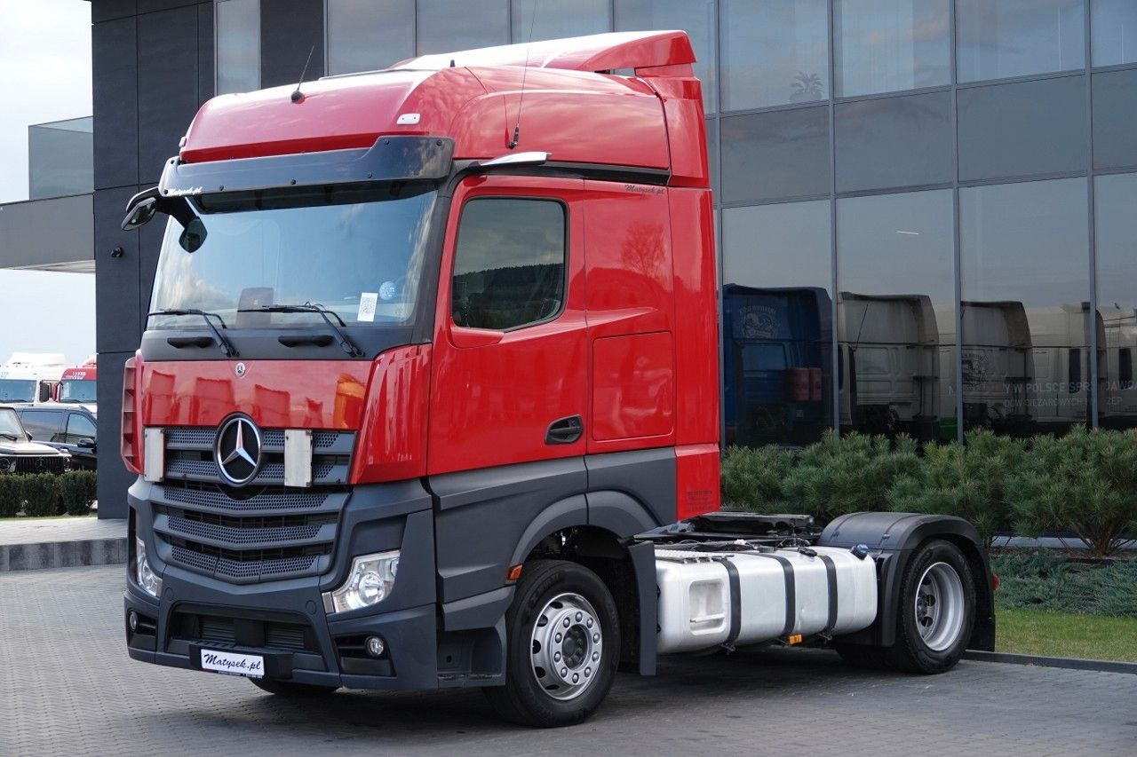 Mercedes-Benz ACTROS 1845 / LOW DECK / MEGA / BIG SPACE / PO - Tractor unit: picture 3 Mercedes-Benz ACTROS 1845 / LOW DECK / MEGA / BIG SPACE / PO - Tractor unit: picture 3