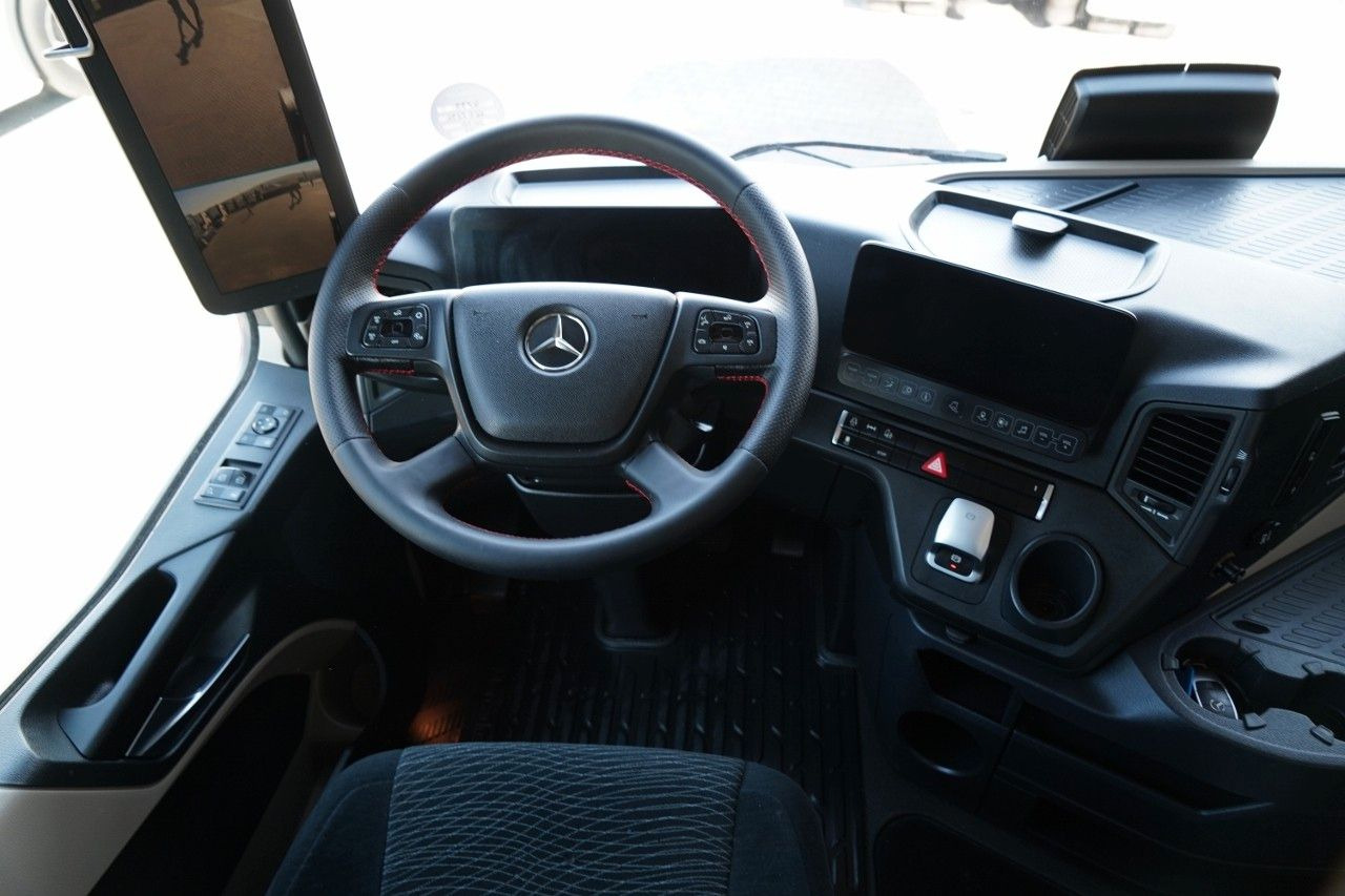 Tractor unit Mercedes-Benz ACTROS 1845 / MP5 / BIG SPACE /: picture 29 Tractor unit Mercedes-Benz ACTROS 1845 / MP5 / BIG SPACE /: picture 29