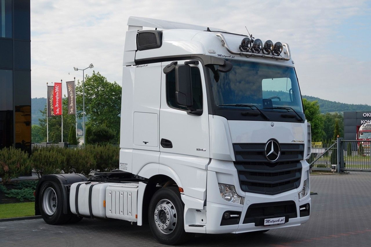 Mercedes-Benz ACTROS 1845 / STREAM SPACE / 2017 ROK - Tractor unit: picture 1 Mercedes-Benz ACTROS 1845 / STREAM SPACE / 2017 ROK - Tractor unit: picture 1