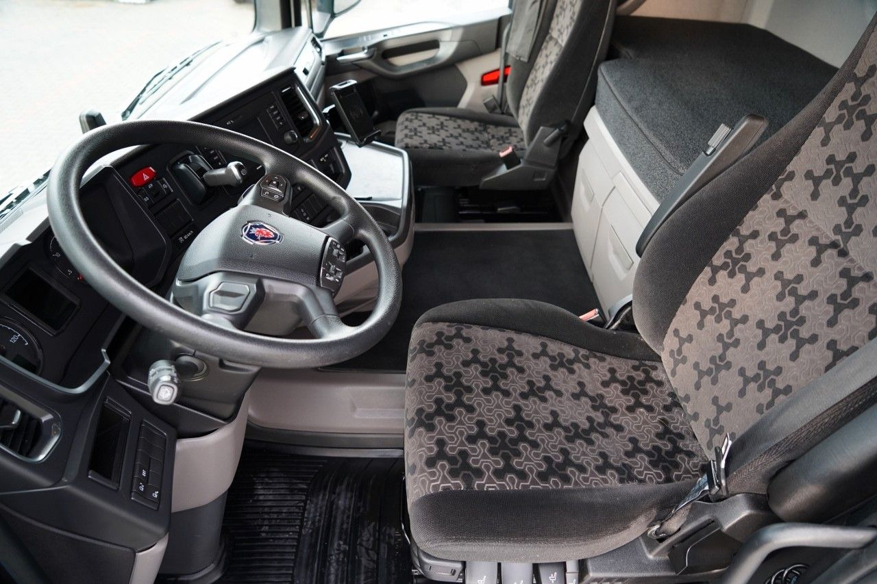 Tractor unit Scania R 450 / RETARDER / PEŁNY ADR / I-PARK COOL  / A: picture 27